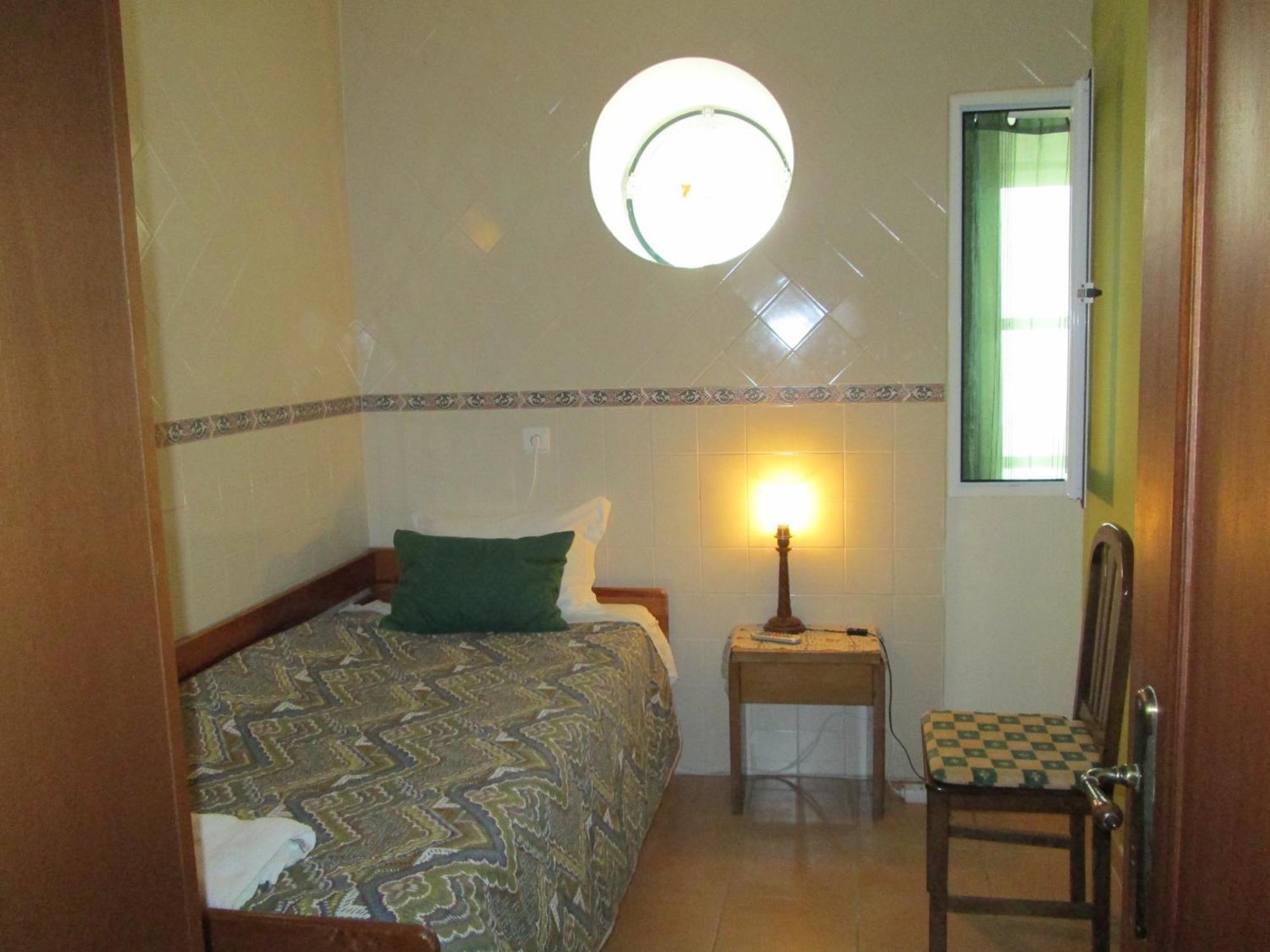 Guest House Capitao Mor Faro Phòng bức ảnh